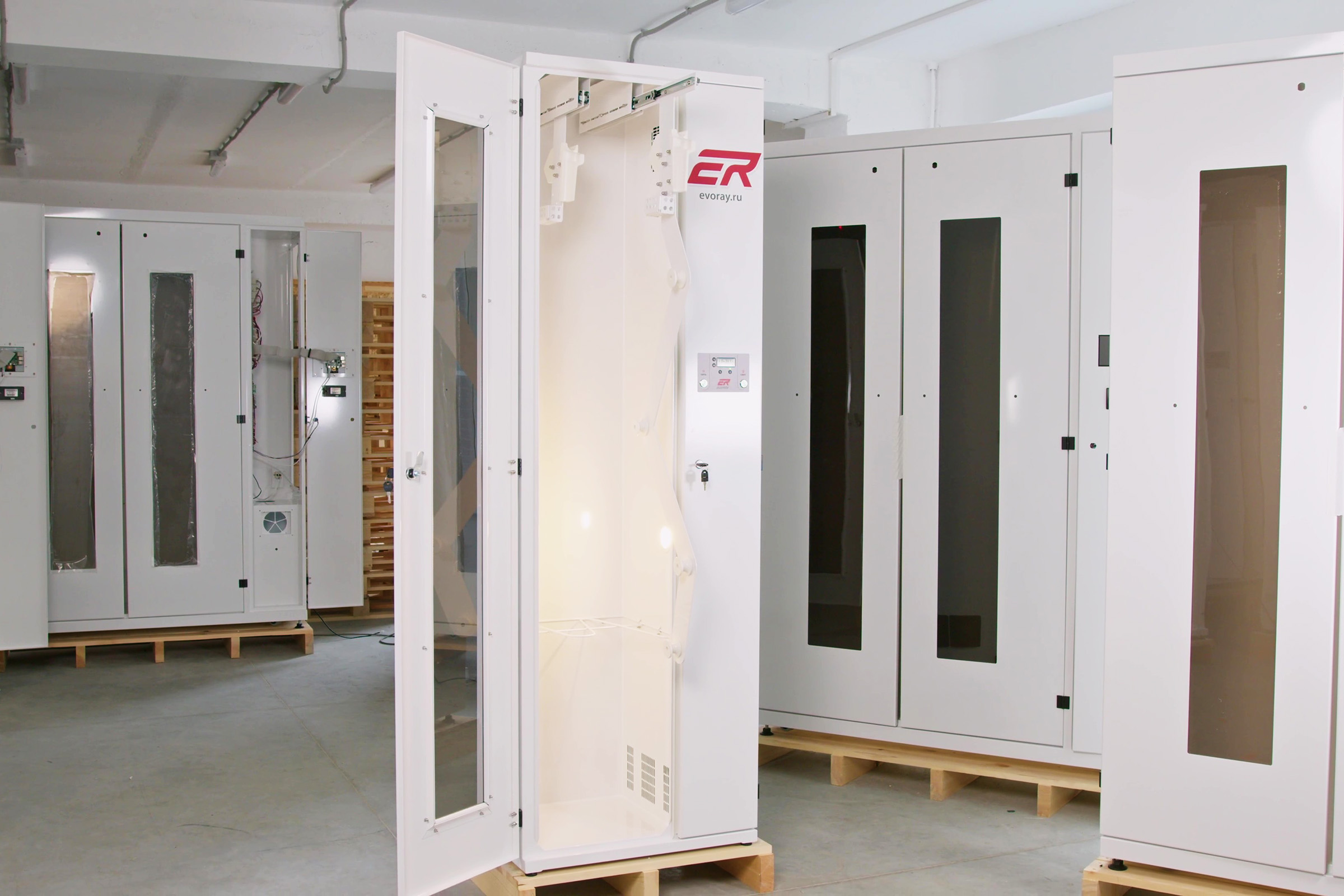 Видеообзор шкафа для сушки и хранения эндоскопов EvoRay EC-2